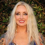 VeganSuperstarLiz